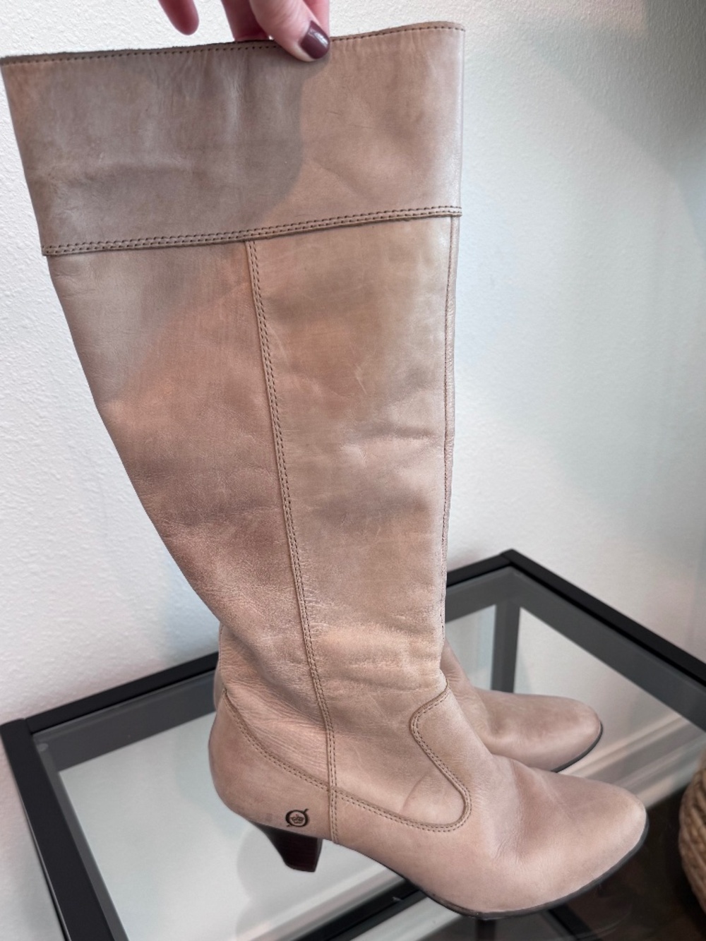BORN Women’s Creamy Grey Tall Leather Boots with low Heel Size 8.5